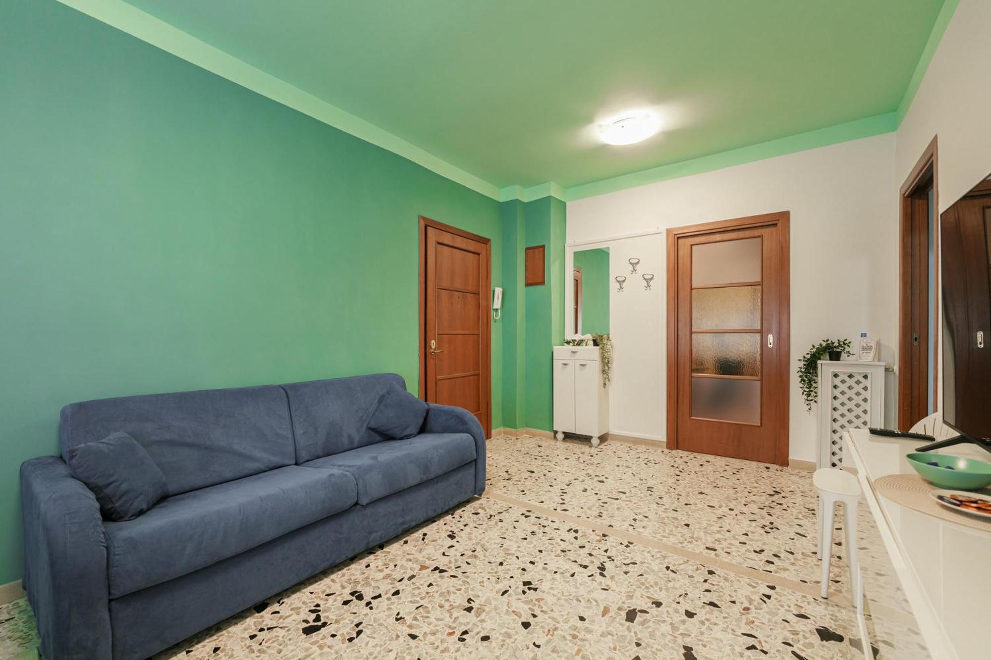 Apartment Casa Spaziosa, A Pochi Passi Da Metro E Centro Naples